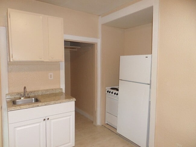 Photo - 317 N Highland Ave Unit A