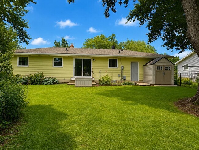 Photo - 6504 Schneider Pl