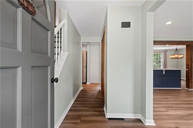Photo - 120 Barbour Dr