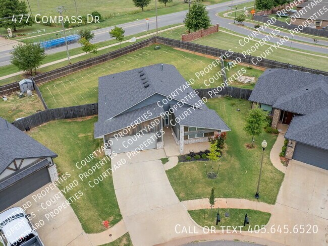 Photo - 477 Compass Dr