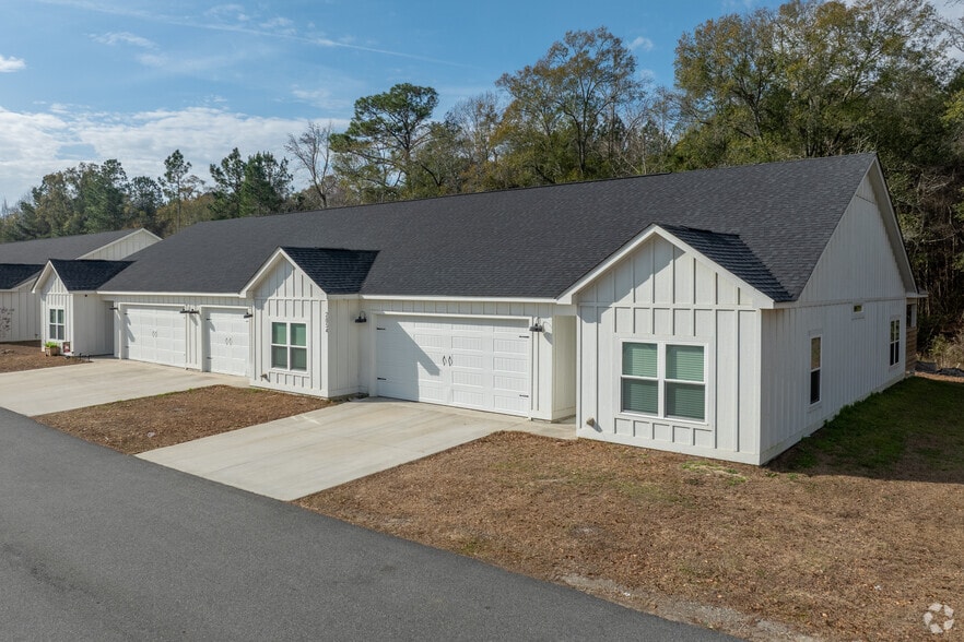Willow Creek Exterior