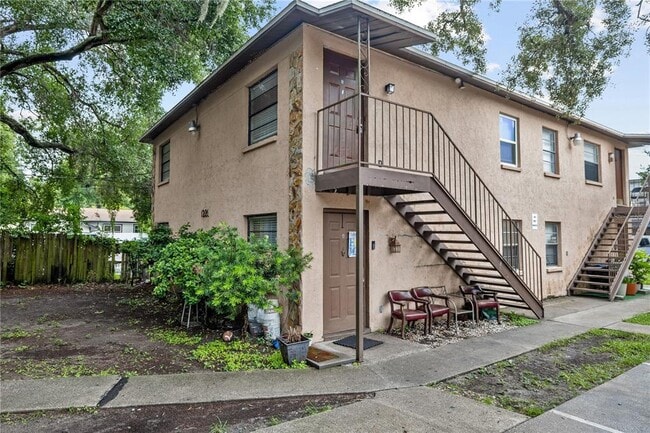Building Photo - 1221 E Mohawk Ave Unit C