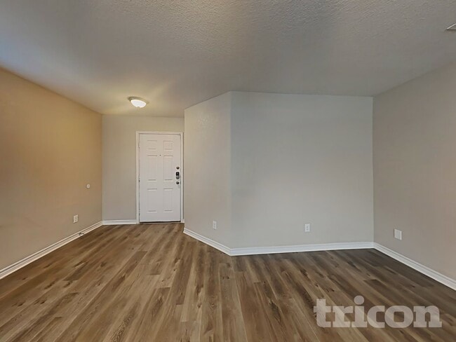 Photo - 2417 Cotton Forrest