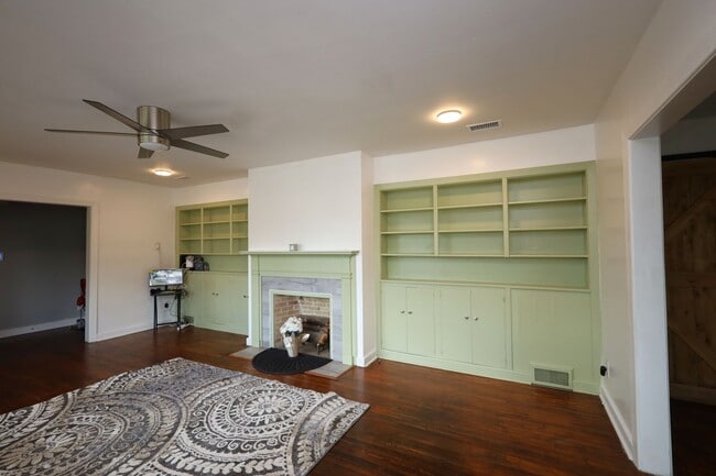 405 Woodrow Wilson Dr