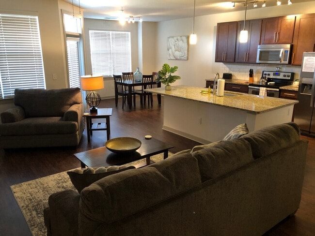 Building Photo - 11655 Flat Branch Cl Dr Unit ID1344166P