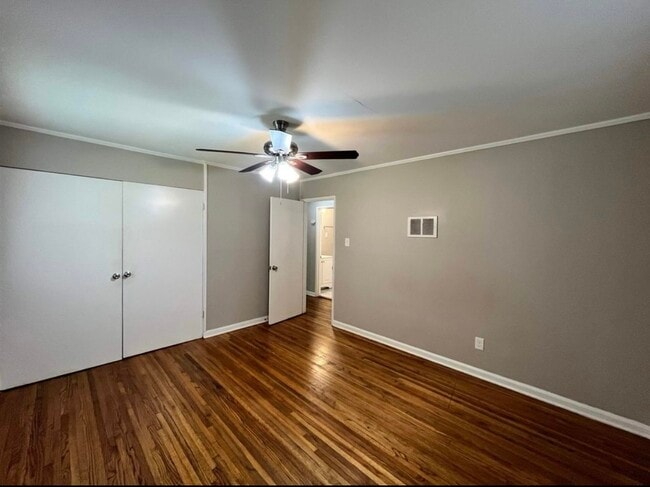 Photo - 1463 Merrycrest Dr