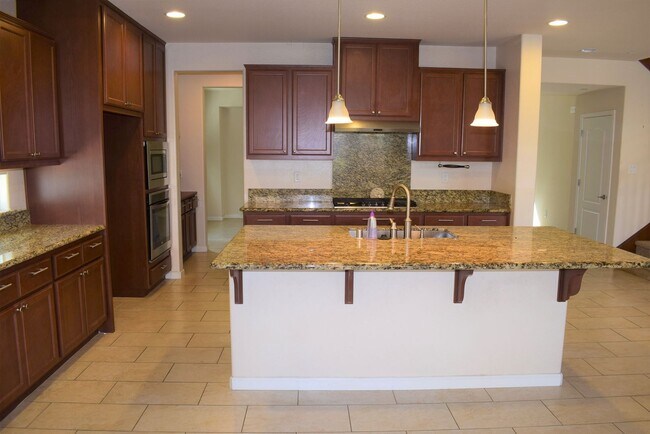 Photo - 4 Bed/3.5 Bath Home in Elk Grove! -  Resident Benefit Package Property