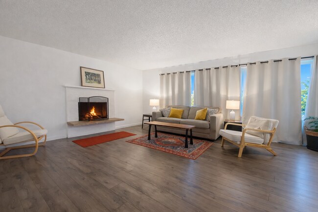 Photo - Open & Bright SW Portland 3 Bedroom Home - End Unit & Nature Views