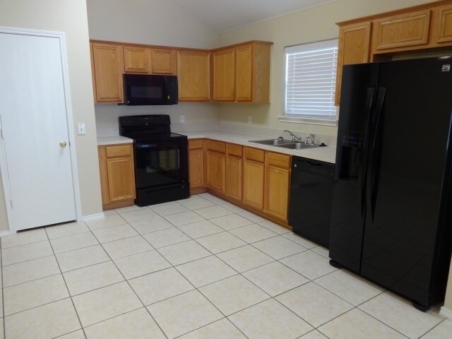 Photo - 7103 George Finger Rd