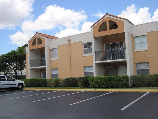 Photo - 6280 NW 186th St Condo Unit 310