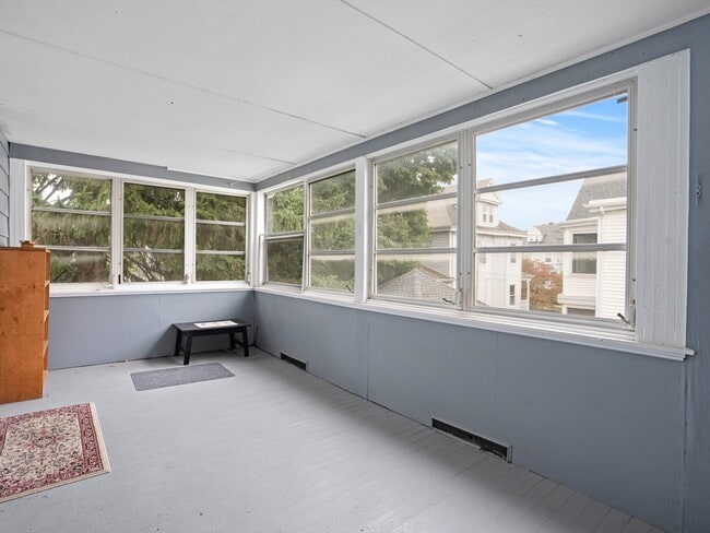 Photo - 124 Sheridan Ave Unit 2