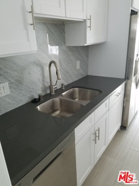 Building Photo - 841 10th St Rental