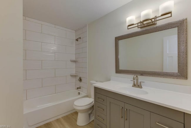 Photo - 1326 24th St