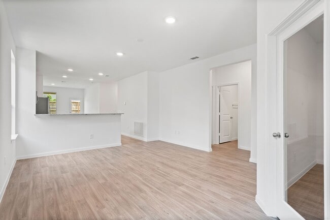 Photo - 14543 Cedar Ledge Ln