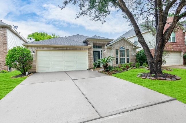 Photo - 16510 Bluff Springs Dr
