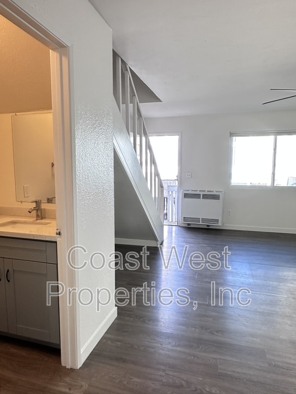 Photo - 1174 Cypress Ave