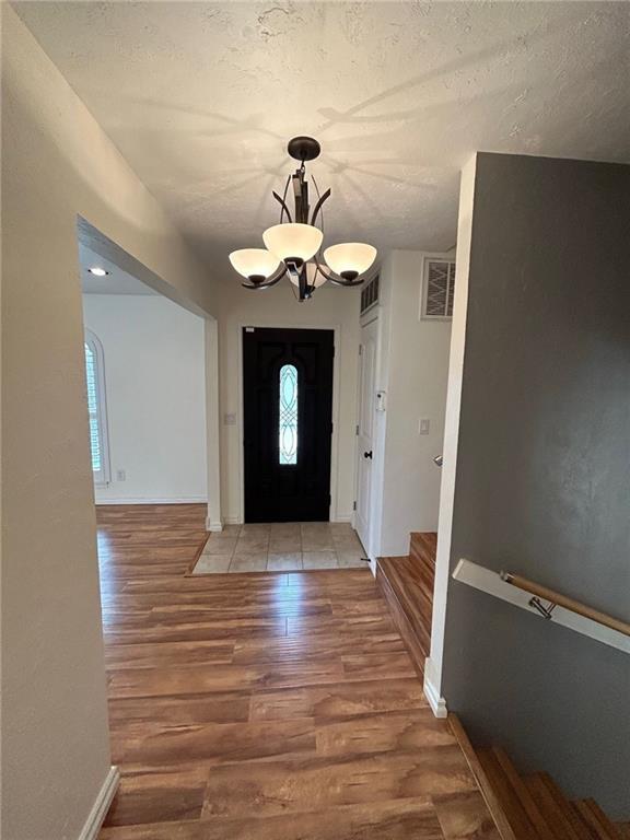 Photo - 908 East Dr