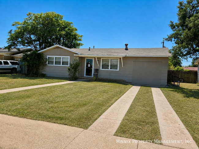 Photo - 6118 Ave. P-