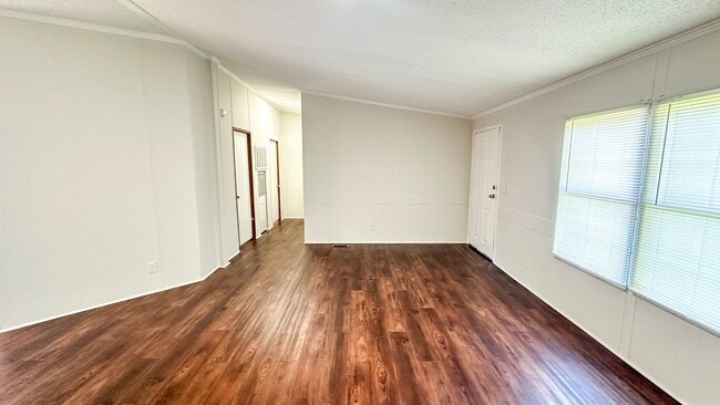 Photo - 16487 Brittany Way