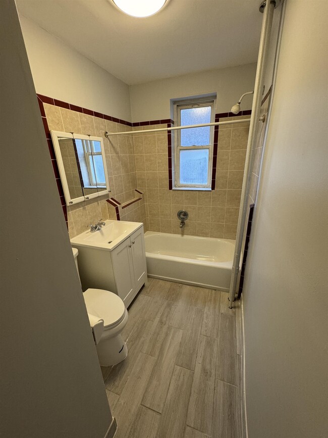 Photo - 157-159-159 W 48th St Unit 304