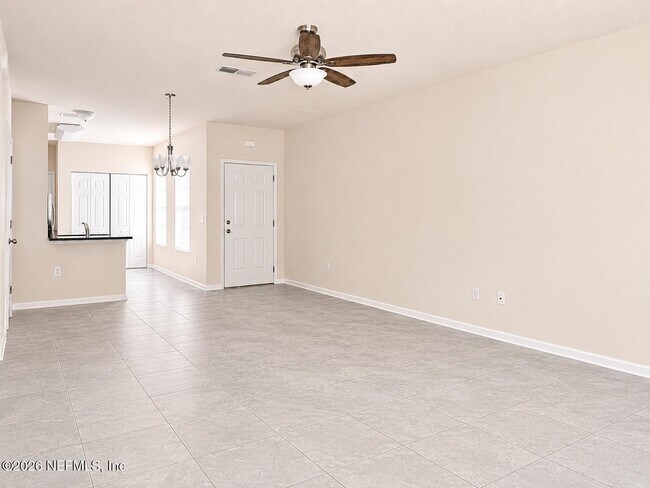 Photo - 650 Servia Dr