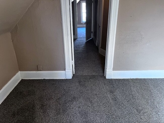 Photo - House for Rent 3 BR / 1 BA