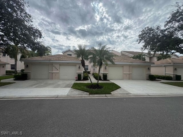 Building Photo - 6255 Wilshire Pines Cir Unit 1205 Rental