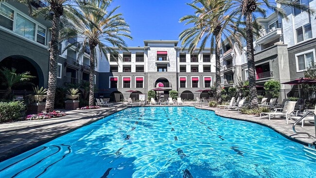 Building Photo - 1801 E Katella Ave Unit 2114 Rental