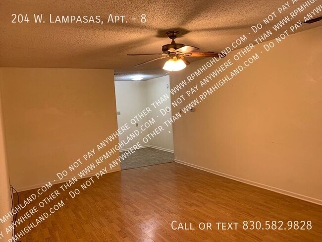 Photo - 204 W. Lampasas, Apt.-8 Unit 8