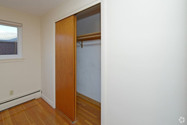 Photo - Charlesbank Garden Apts.