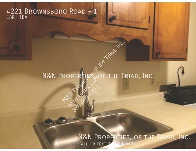 Photo - 4221 Brownsboro Rd