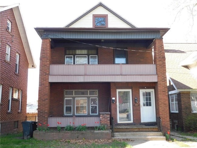 Building Photo - 1158 Brown Ave Unit 2 Rental