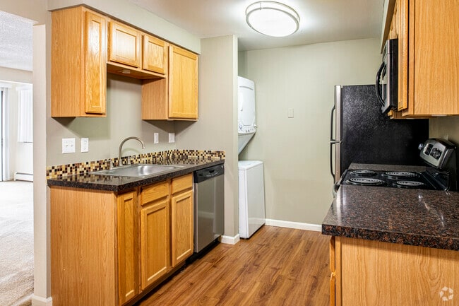 River Bend Apartments at the Arboretum For Rent in Madison