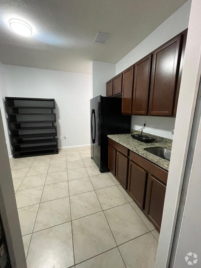 Building Photo - 13261 SW 272nd Ln Unit Efficiency Rental