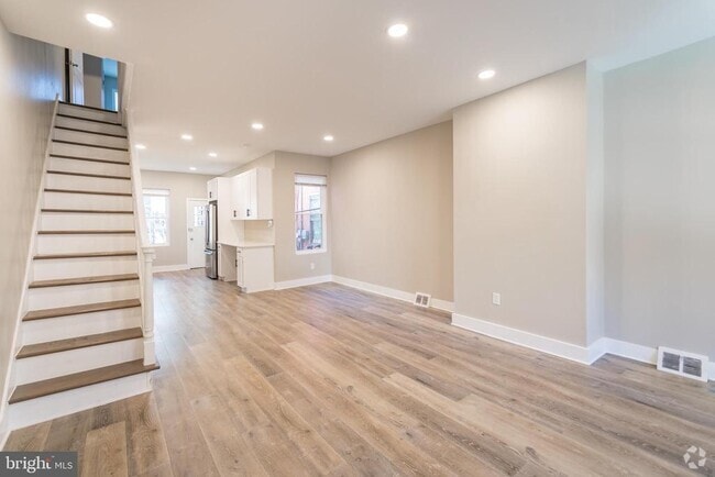 Building Photo - 833 N Markoe St Rental