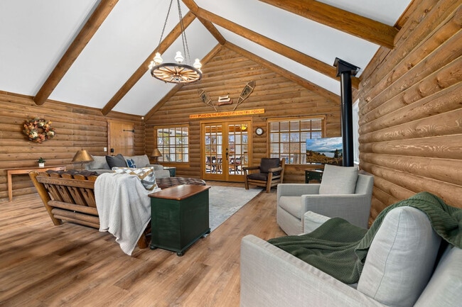 Photo - 19412 Pinecrest Ln Unidad ID1359771P