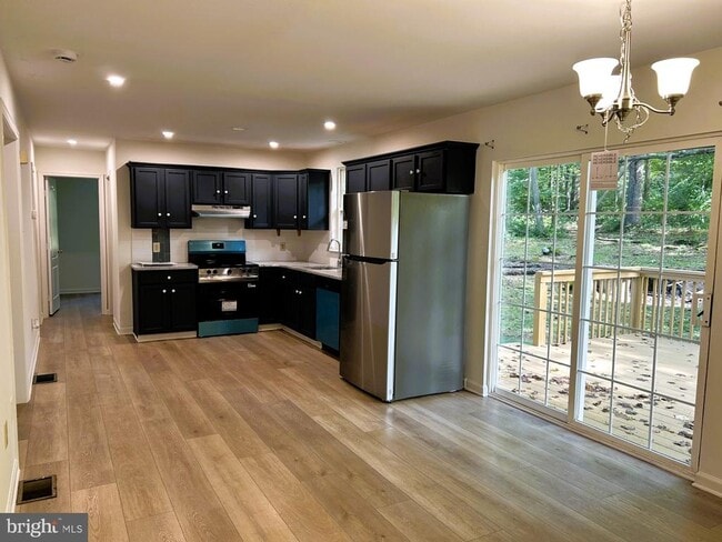 Photo - 104 Delphi Rd