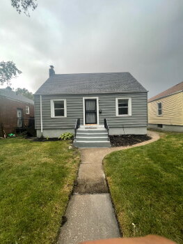 Photo - 758 Durbin St