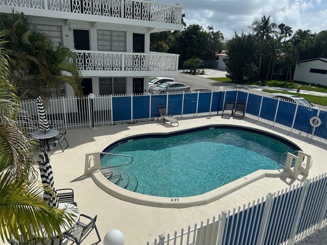 Photo - 11685 Canal Dr Unit 205