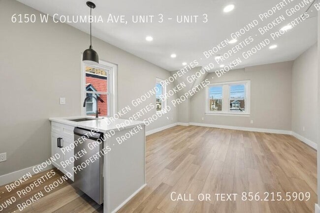 Photo - 6150 W Columbia Ave Unidad 3