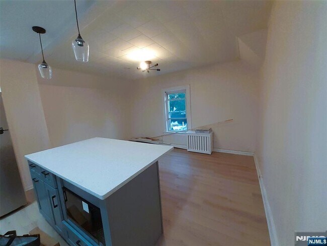 Photo - 213 Elm Ave