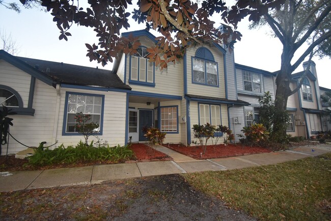 Townhome in Wekiva Reserve - Townhome in Wekiva Reserve