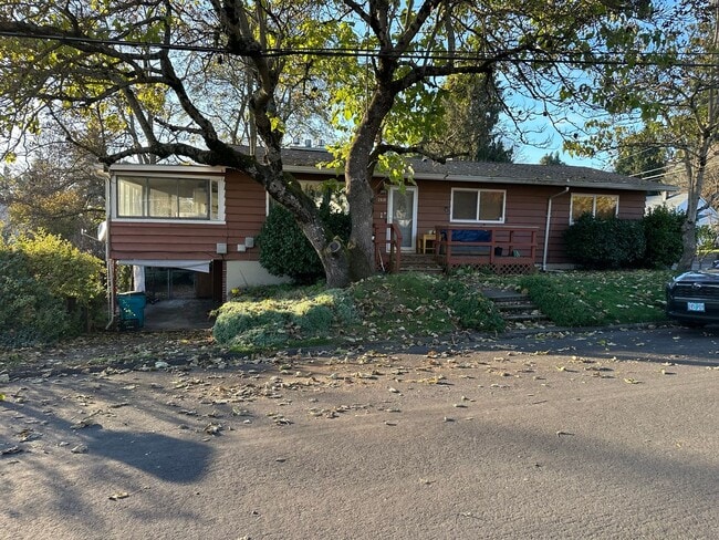 Building Photo - OS 1518 Unit 1518 B