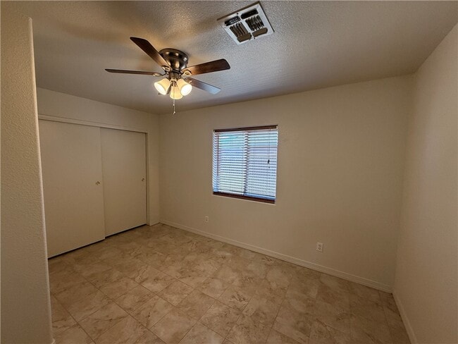 Photo - 2539 Ashfork Ave