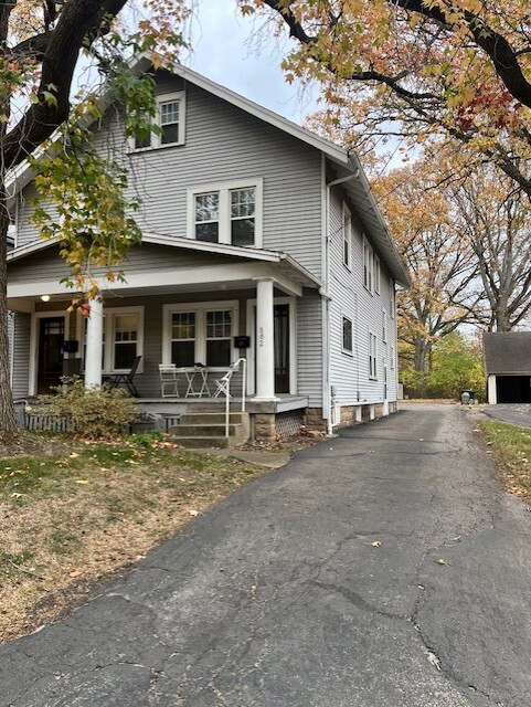 Photo - 862 College Ave Townhome