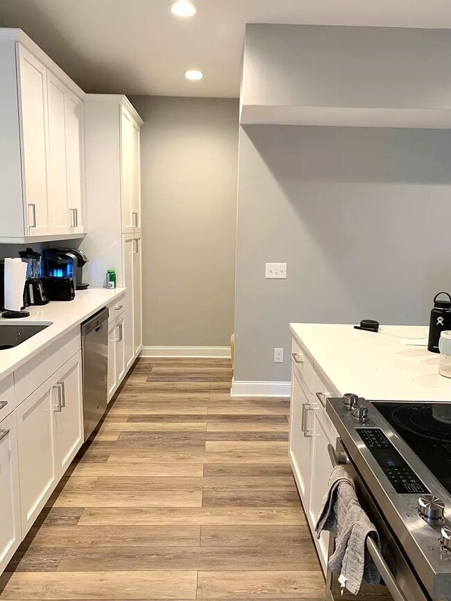 Photo - 9 Hanover St