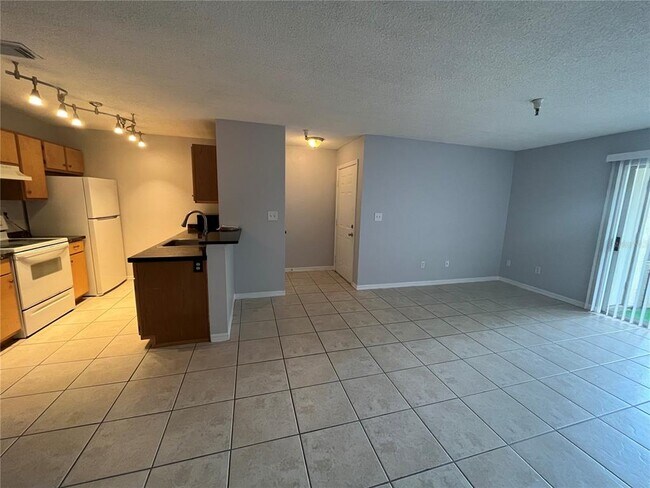 Photo - 10263 Gandy Blvd N Unit 501