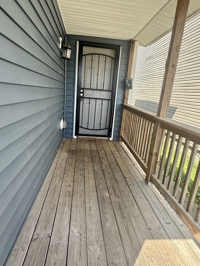 Photo - 125 Avondale Ave