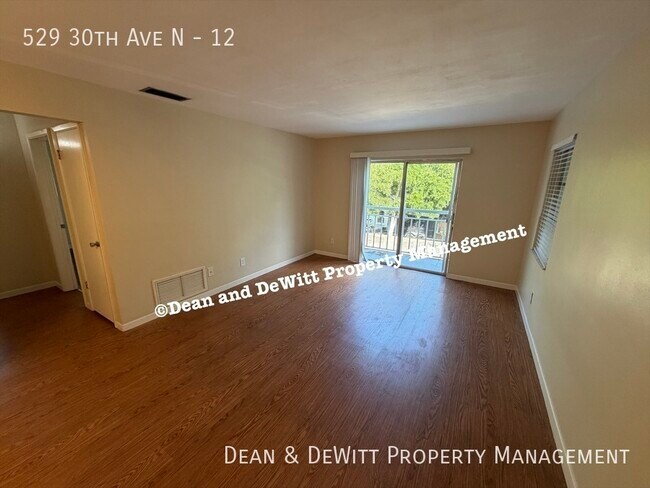 Photo - 529 30th Ave N Unidad 12