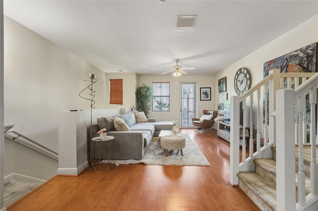 Photo - 1336 SW 3rd Ct Unit 1336